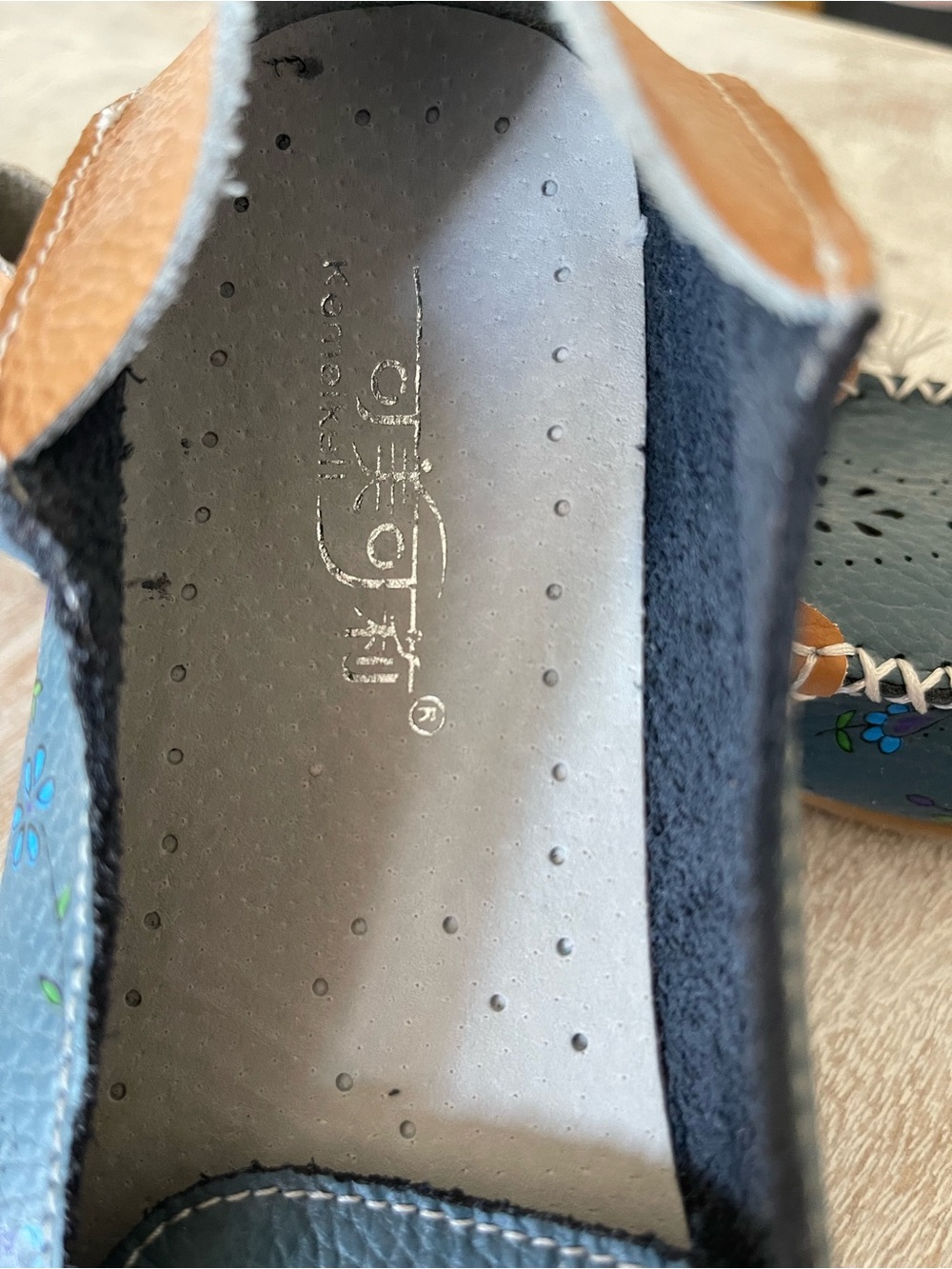 Comfort Women’s Blue Floral Leather Loafers